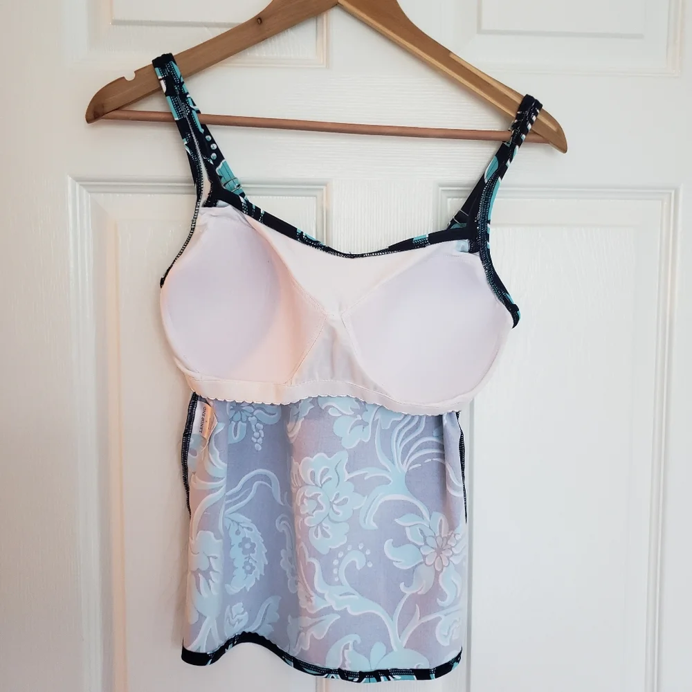 Lands' End Tankini Top swim suit top beach
